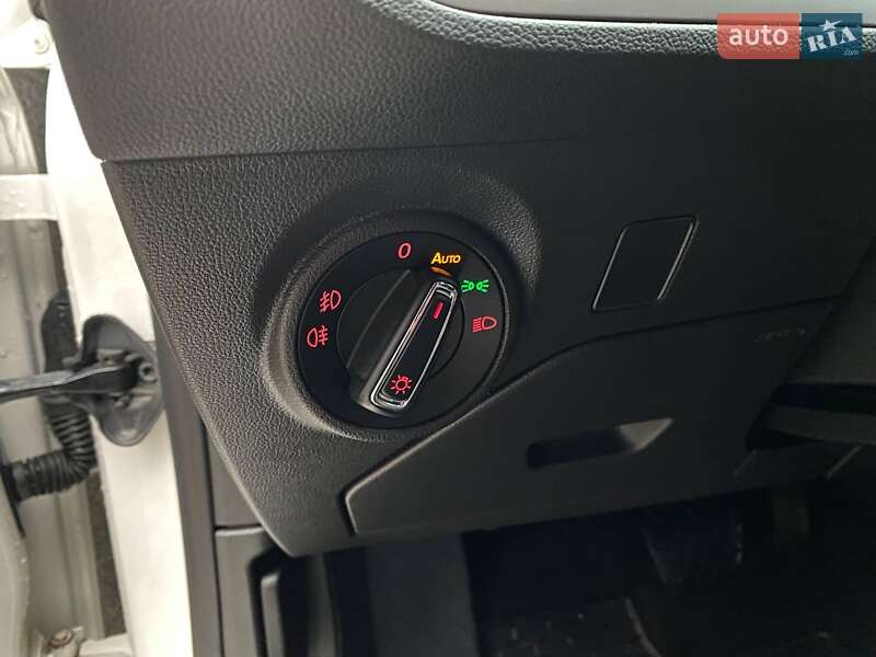 Универсал SEAT Leon 2016 в Львове фото 14 Универсал SEAT Leon 2016 в Львове