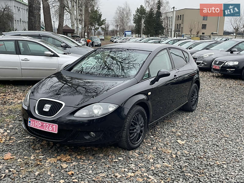 Хэтчбек SEAT Leon 2006 в Луцке фото Хэтчбек SEAT Leon 2006 в Луцке