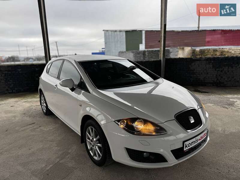SEAT Leon 2010 SEAT Leon 2010