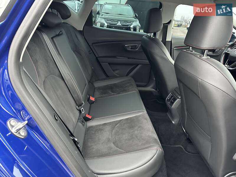 Хэтчбек SEAT Leon 2018 в Киеве фото 37 Хэтчбек SEAT Leon 2018 в Киеве