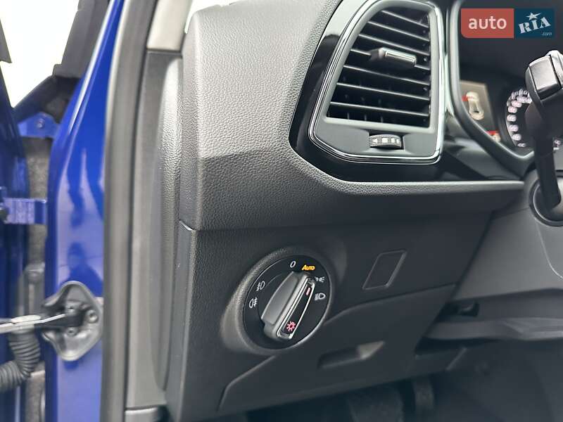 Хэтчбек SEAT Leon 2018 в Киеве фото 16 Хэтчбек SEAT Leon 2018 в Киеве