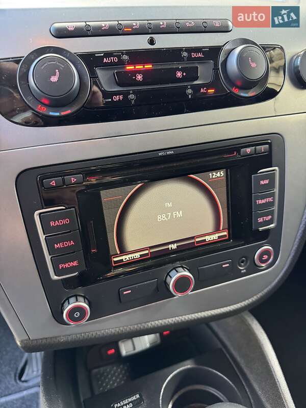 Хэтчбек SEAT Leon 2010 в Луцке фото 47 Хэтчбек SEAT Leon 2010 в Луцке