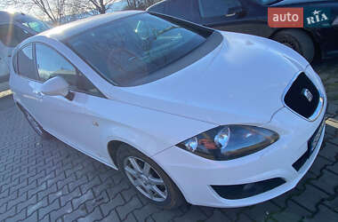 Хетчбек SEAT Leon 2012 в Івано-Франківську