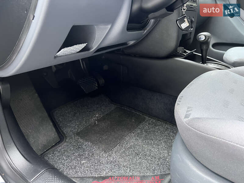 Хетчбек SEAT Leon 2001 в Львові