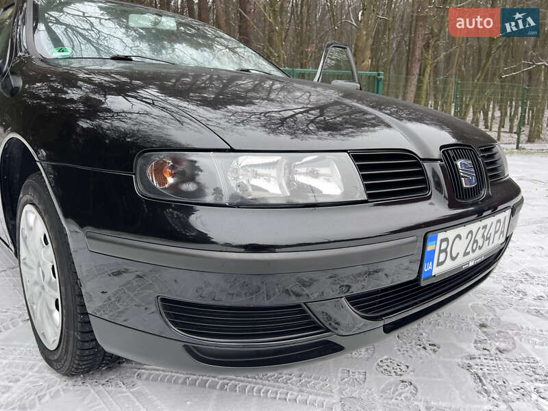 Хетчбек SEAT Leon 2001 в Львові