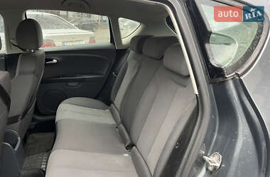 Хэтчбек SEAT Leon 2006 в Харькове