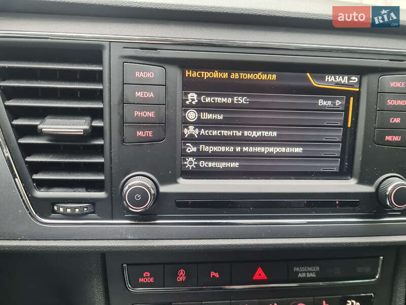 Хэтчбек SEAT Leon 2015 в Киеве