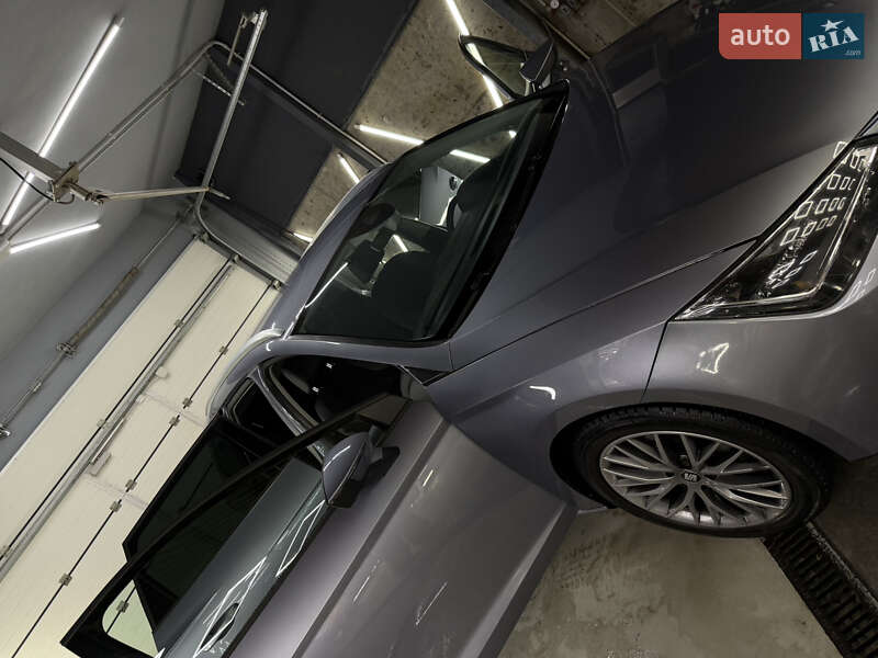 Универсал SEAT Leon 2016 в Киеве