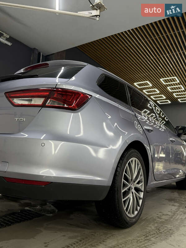 Универсал SEAT Leon 2016 в Киеве