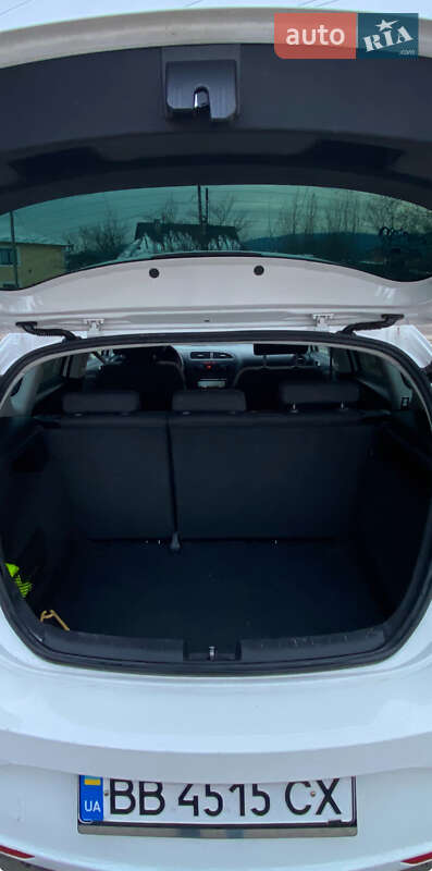 Хэтчбек SEAT Leon 2012 в Ивано-Франковске