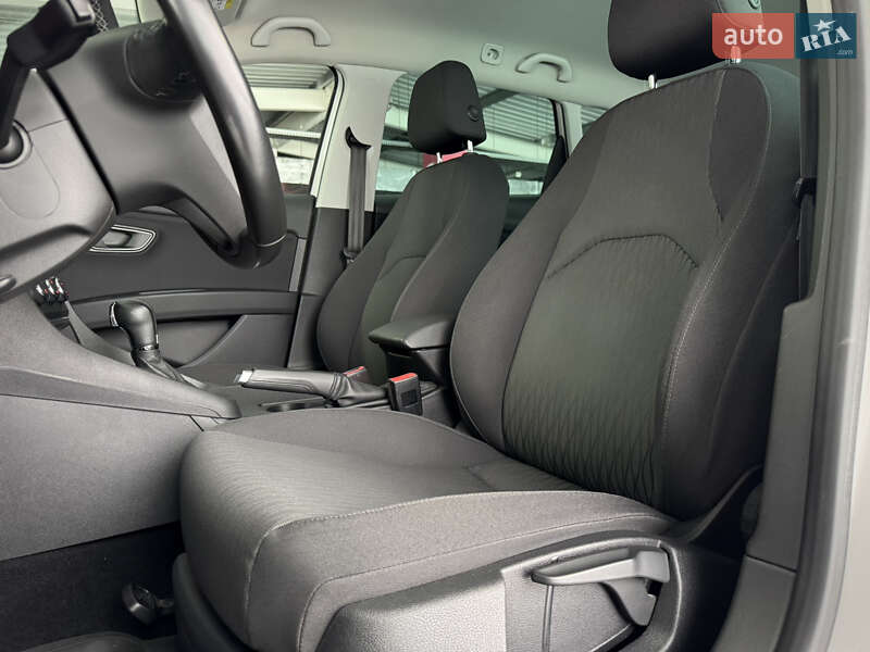 Универсал SEAT Leon 2016 в Киеве фото 27 Универсал SEAT Leon 2016 в Киеве