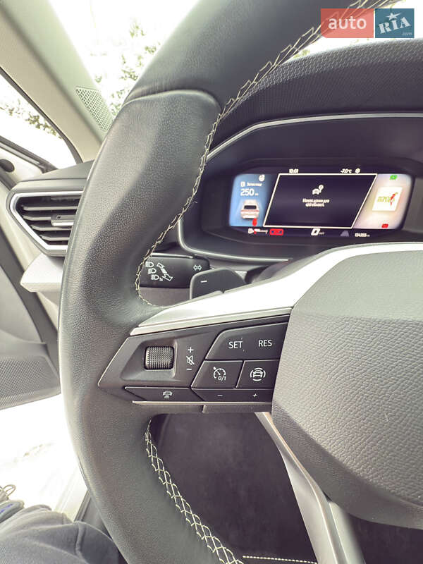 Универсал SEAT Leon 2022 в Луцке