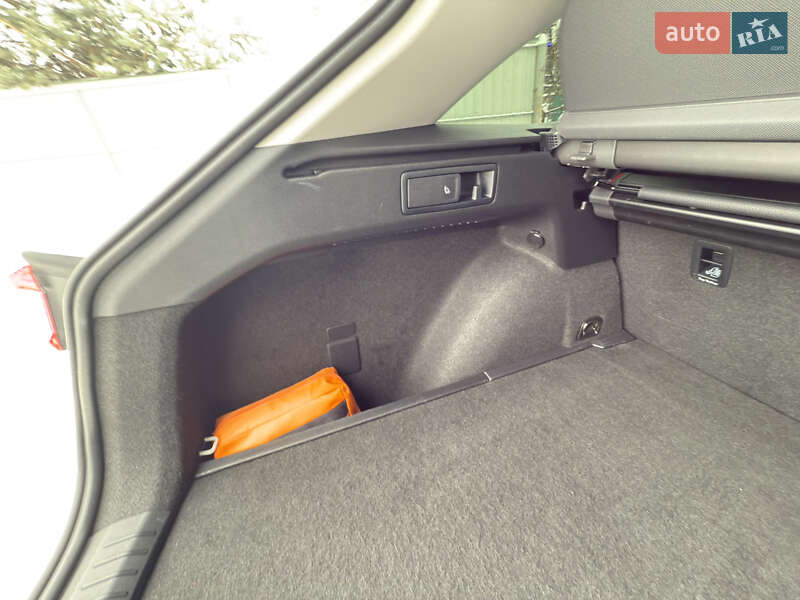 Универсал SEAT Leon 2022 в Луцке