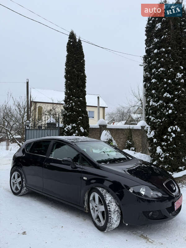 Хэтчбек SEAT Leon 2006 в Луцке