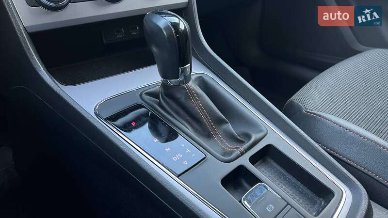 Универсал SEAT Leon 2019 в Киеве