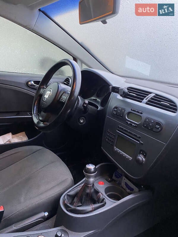Хэтчбек SEAT Leon 2006 в Киеве фото 6 Хэтчбек SEAT Leon 2006 в Киеве