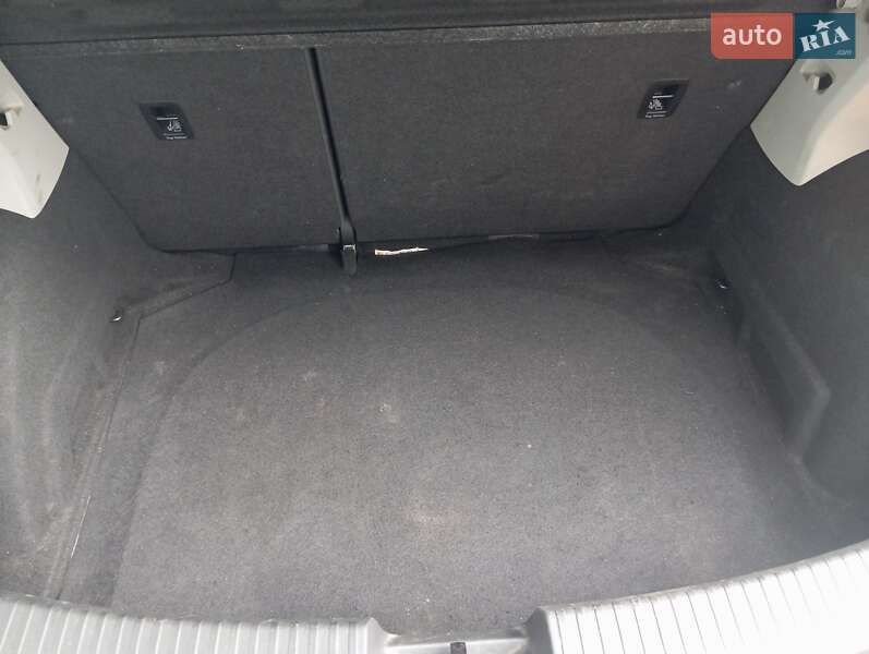 Хэтчбек SEAT Leon 2015 в Киеве