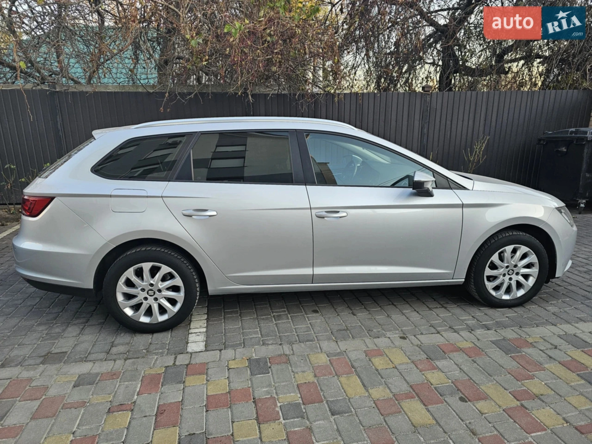 2015 SEAT Leon - мініатюра 3