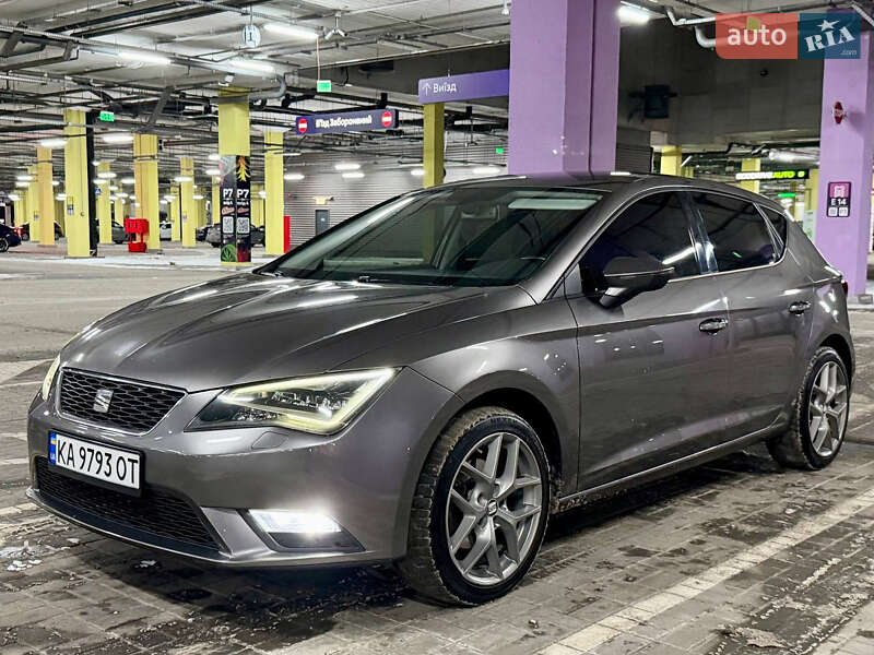 Хетчбек SEAT Leon 2015 в Києві