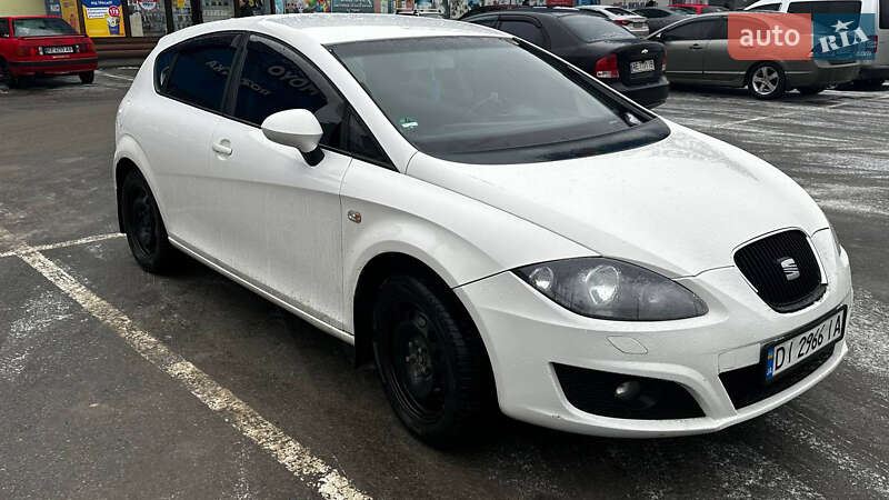 Хетчбек SEAT Leon 2011 в Дніпрі