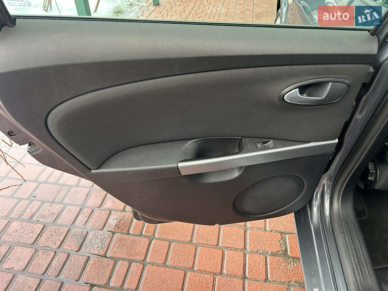 Хетчбек SEAT Leon 2011 в Білій Церкві фото 43 Хетчбек SEAT Leon 2011 в Білій Церкві