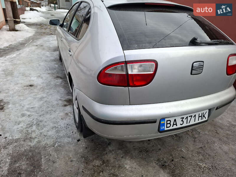 Хэтчбек SEAT Leon 2002 в Гайвороне фото 5 Хэтчбек SEAT Leon 2002 в Гайвороне
