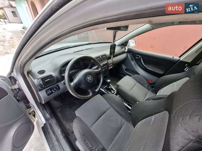 Хэтчбек SEAT Leon 2002 в Гайвороне фото 15 Хэтчбек SEAT Leon 2002 в Гайвороне