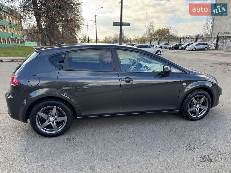 Хетчбек SEAT Leon 2010 в Луцьку фото 8 Хетчбек SEAT Leon 2010 в Луцьку