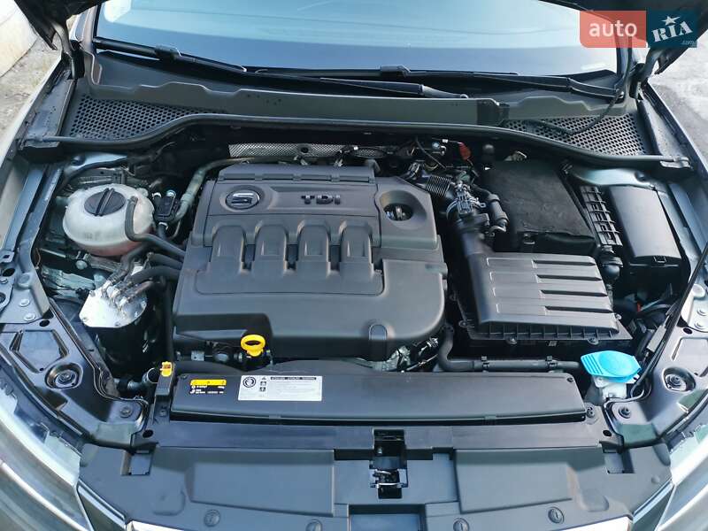 2017 Seat Leon, VIN VSSZZZ5FZHR046068:plate — фото 1 (autoria)