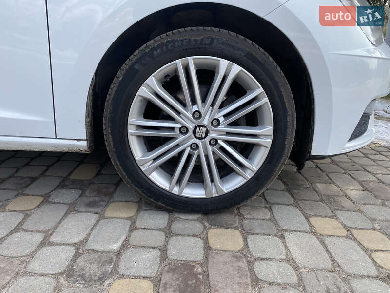 Универсал SEAT Leon 2017 в Луцке