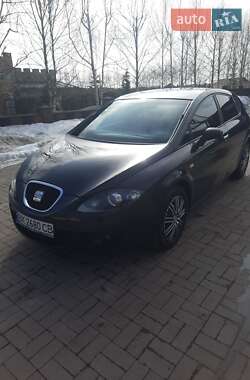 Хэтчбек SEAT Leon 2006 в Ровно