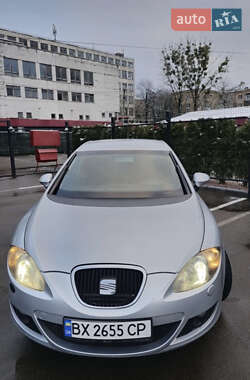 Хетчбек SEAT Leon 2008 в Києві