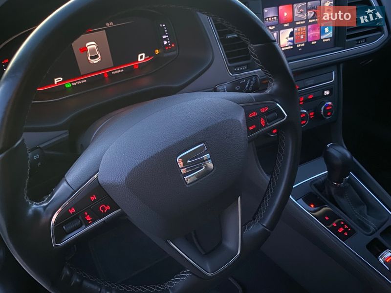 Хэтчбек SEAT Leon 2018 в Ровно