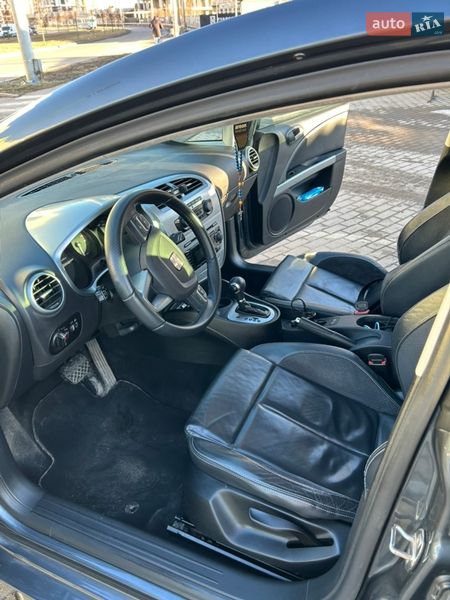 Хетчбек SEAT Leon 2010 в Вінниці