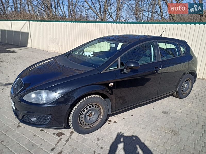 Хэтчбек SEAT Leon 2011 в Хмельницком