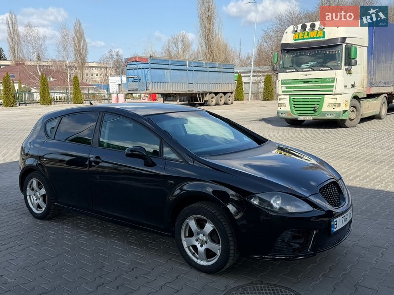 Хэтчбек SEAT Leon 2008 в Кременчуге