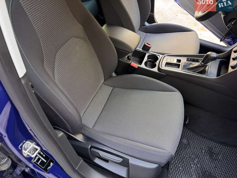 Хэтчбек SEAT Leon 2017 в Киеве