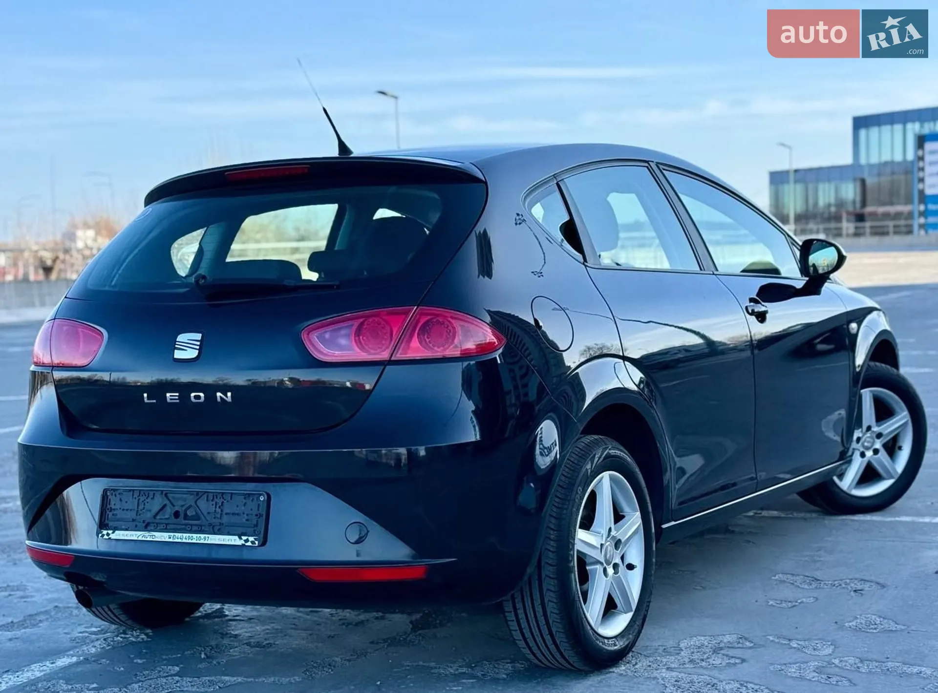 2011 SEAT Leon - мініатюра 9