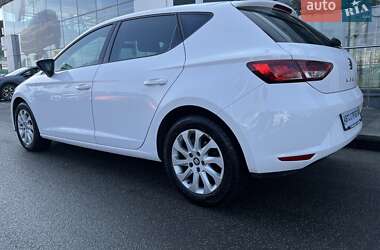 Хэтчбек SEAT Leon 2016 в Киеве