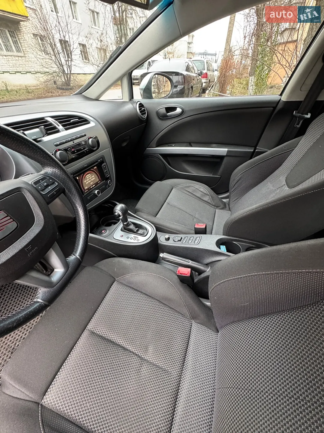 2010 SEAT Leon - мініатюра 12