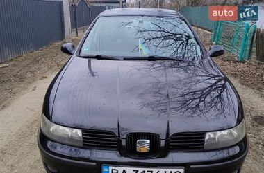 Хетчбек SEAT Leon 2003 в Благовіщенську