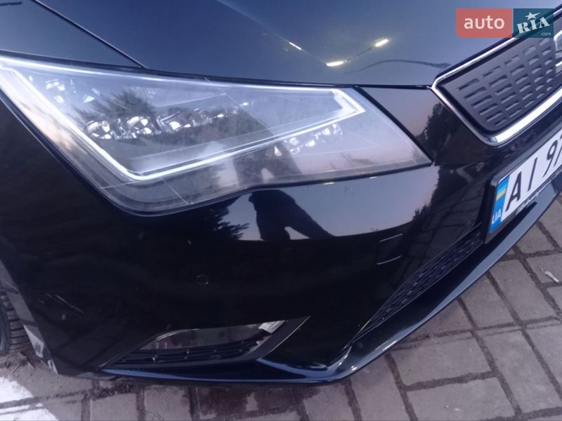 Хэтчбек SEAT Leon 2014 в Киеве