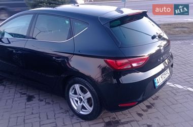 Хэтчбек SEAT Leon 2014 в Киеве