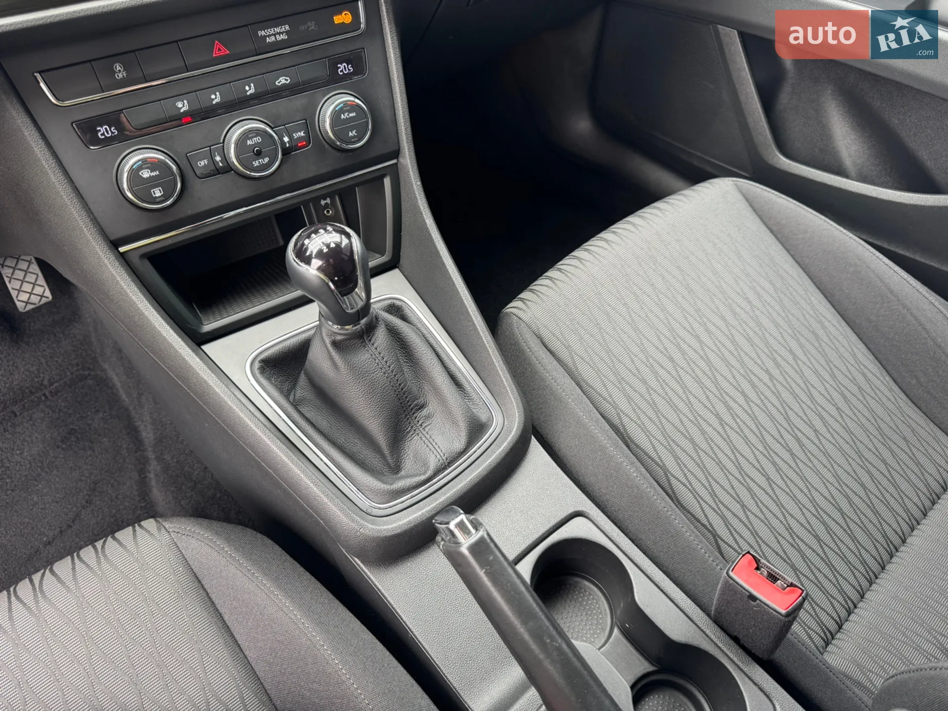 2016 SEAT Leon - мініатюра 26