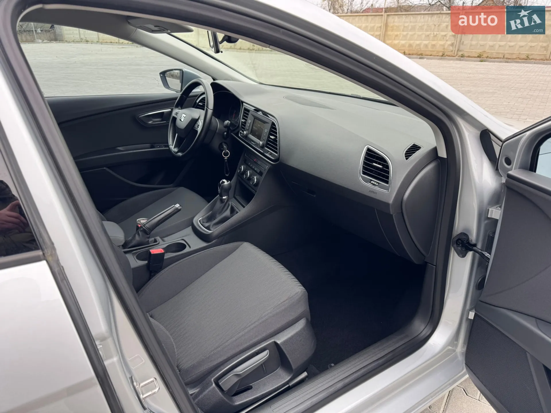 2016 SEAT Leon - мініатюра 38