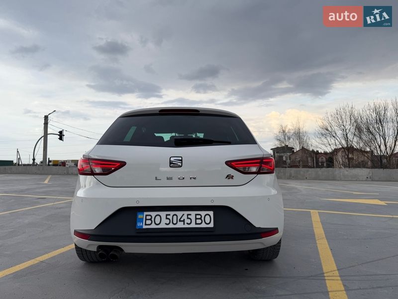 Хэтчбек SEAT Leon 2014 в Тернополе