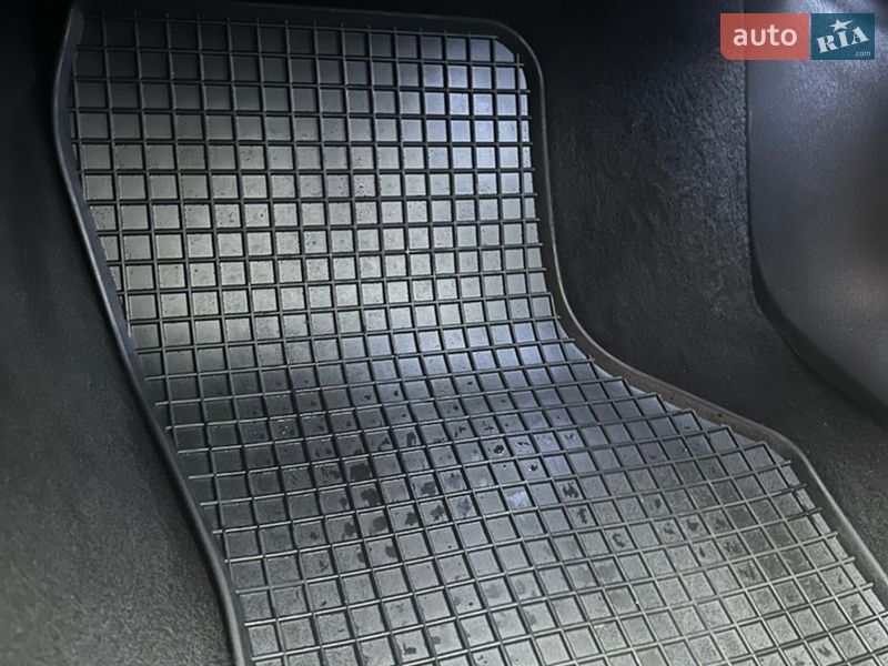 Універсал SEAT Leon 2016 в Черкасах фото 12 Універсал SEAT Leon 2016 в Черкасах