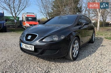 Хэтчбек SEAT Leon 2008 в Софиевской Борщаговке