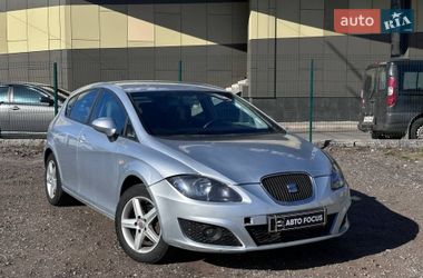 Хетчбек SEAT Leon 2010 в Києві