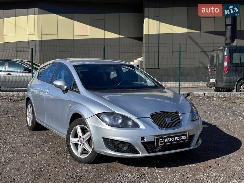 SEAT Leon 2010 SEAT Leon 2010